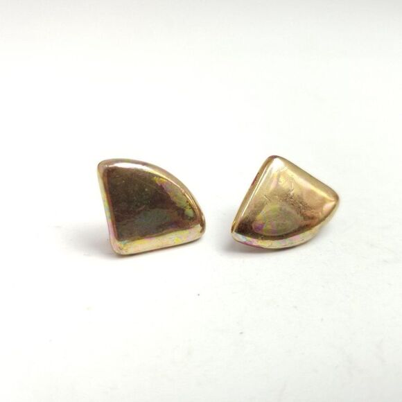 Vintage Gold Tone Triangle Shape Stud Earrings, Glazed Metallic Design, Estate - Picture 4 of 5